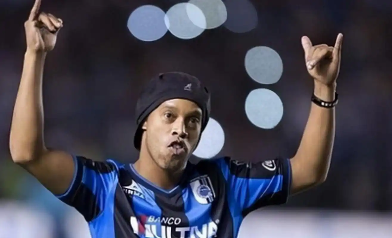 巴萨万岁 巴萨万岁